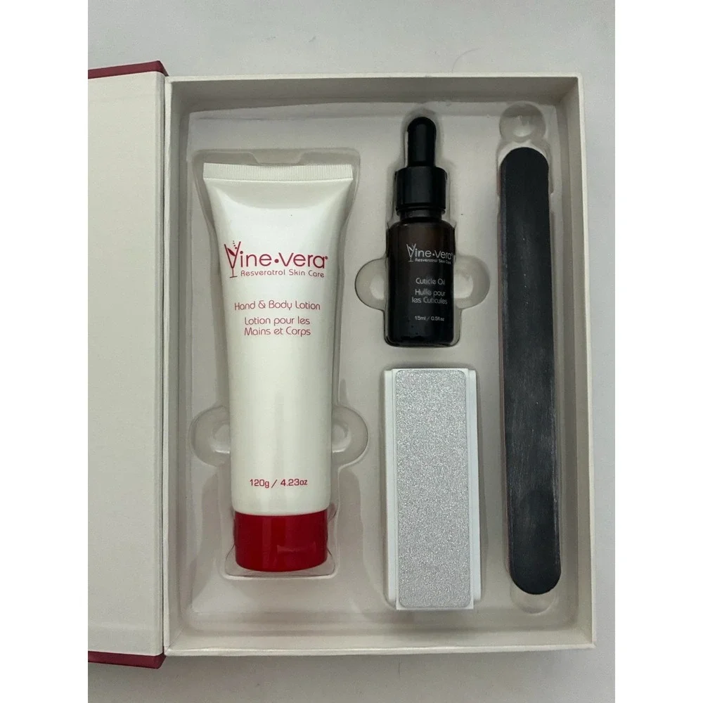 Brand‎ New in Box Vine Vera Manicure Set Cuticle Oil, Lotion, Nail File & Buffer